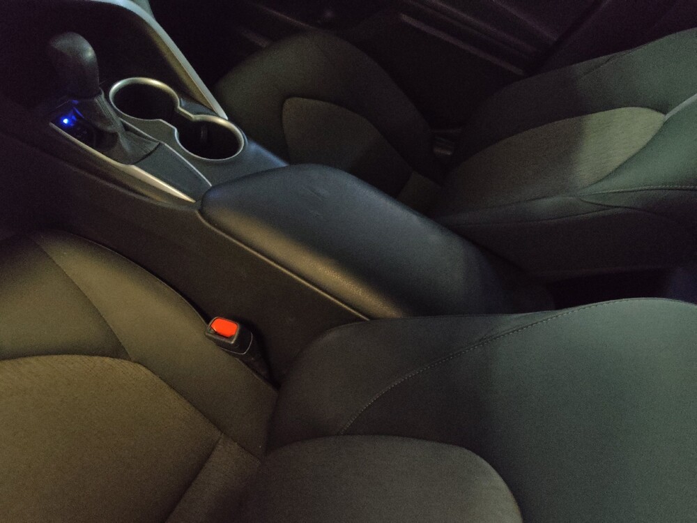 2021 Toyota Camry in Salem, VA 24153 - 18138390 26