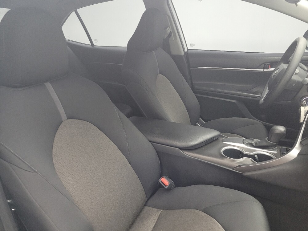 2021 Toyota Camry in Salem, VA 24153 - 18138390 21