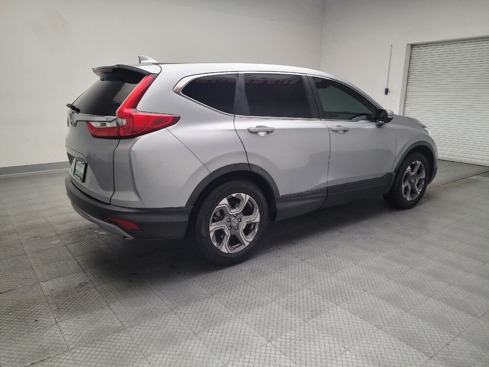 2018 Honda CR-V in Downey, CA 90241 - 18138392 10