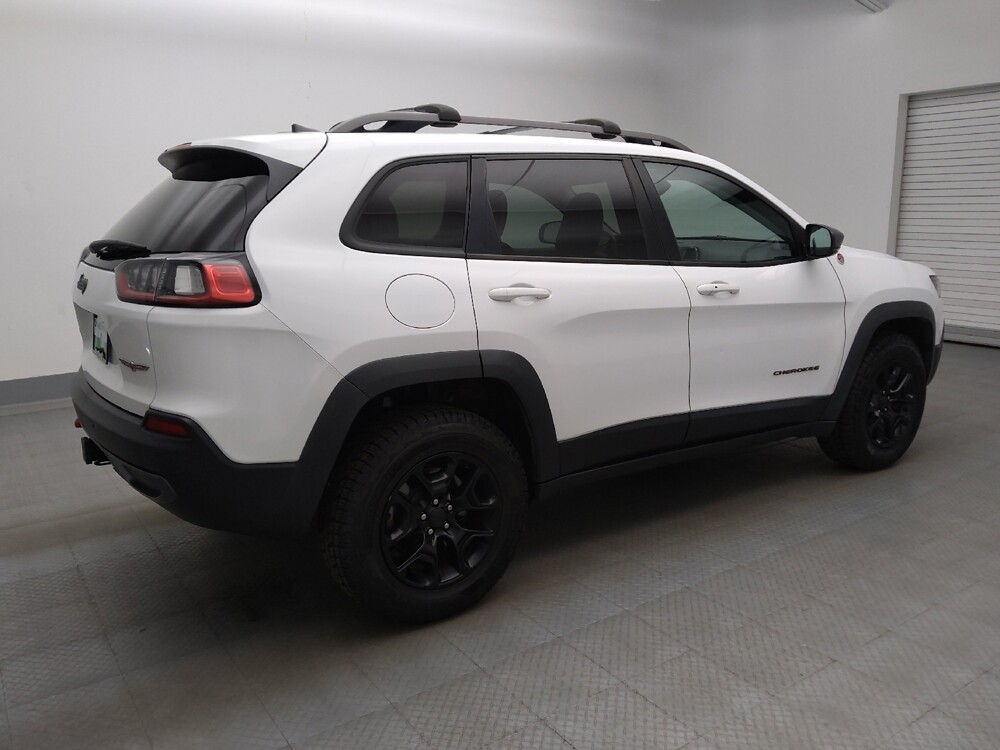 2019 Jeep Cherokee in Lakewood, CO 80215 - 18138393 10