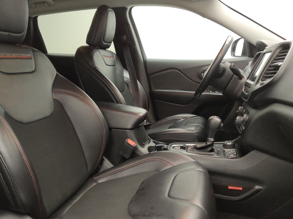 2019 Jeep Cherokee in Lakewood, CO 80215 - 18138393 21