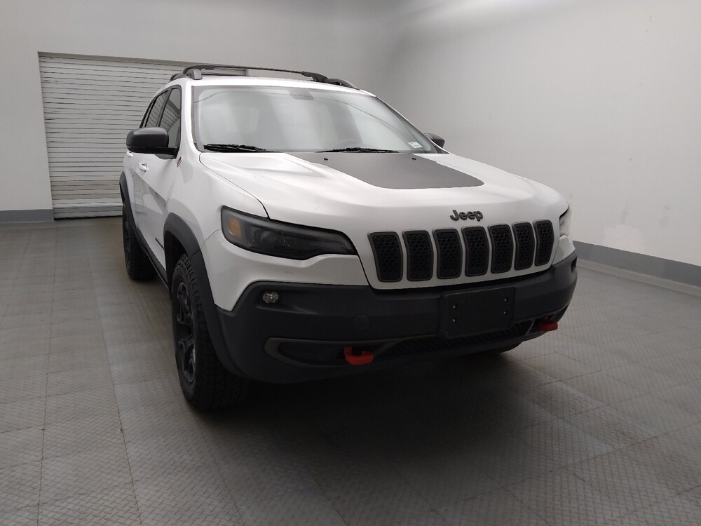 2019 Jeep Cherokee in Lakewood, CO 80215 - 18138393 14