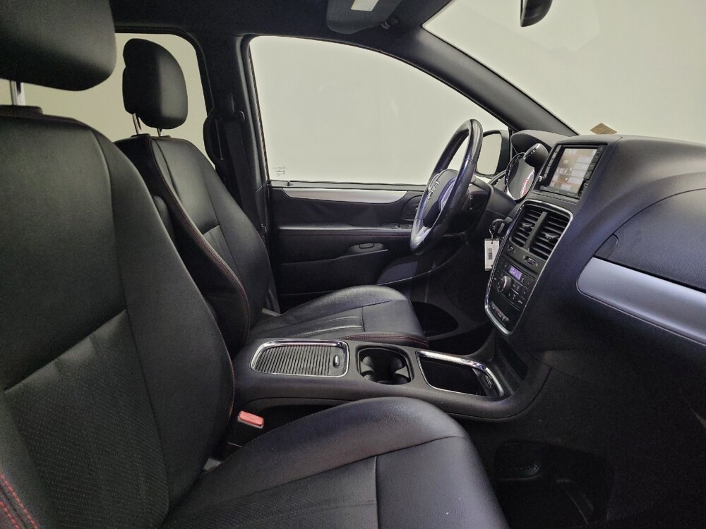 2019 Dodge Grand Caravan in Cincinnati, OH 45255 - 18138394 21