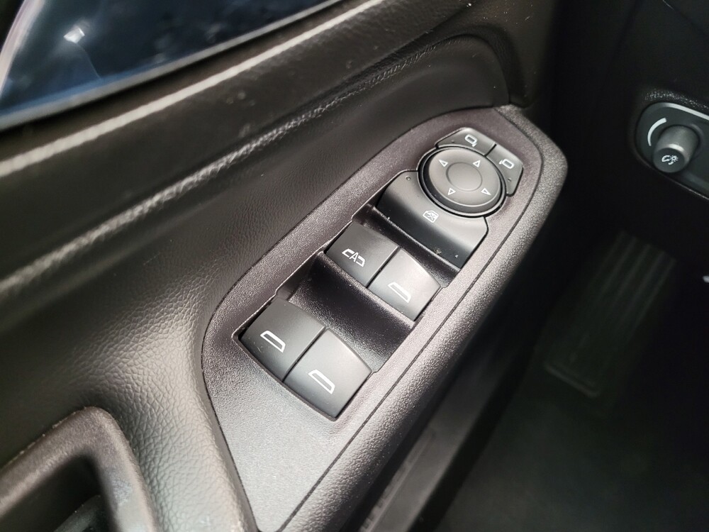 2020 Chevrolet Equinox in Columbus, OH 43231 - 18138395 27