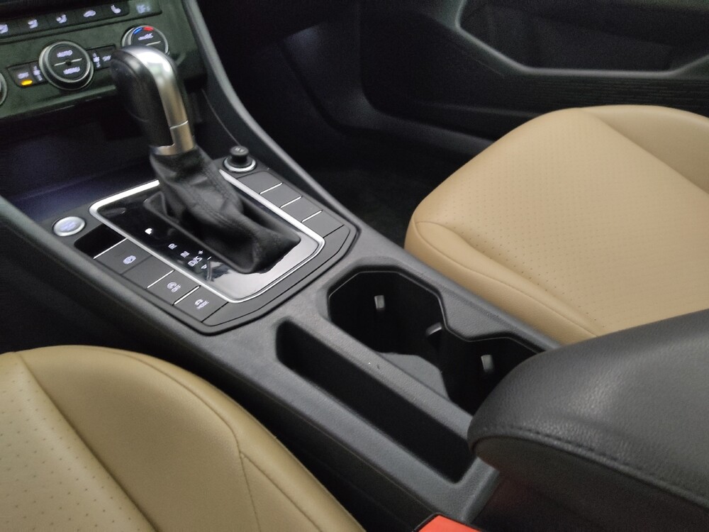 2019 Volkswagen Jetta in Lakewood, CO 80215 - 18138400 26
