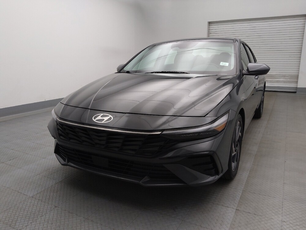 2025 Hyundai Elantra in Lakewood, CO 80215 - 18138401 15
