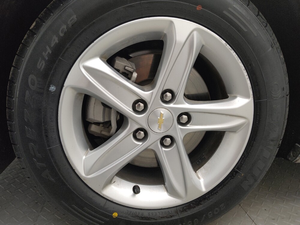 2025 Chevrolet Malibu in Lakewood, CO 80215 - 18138402 31