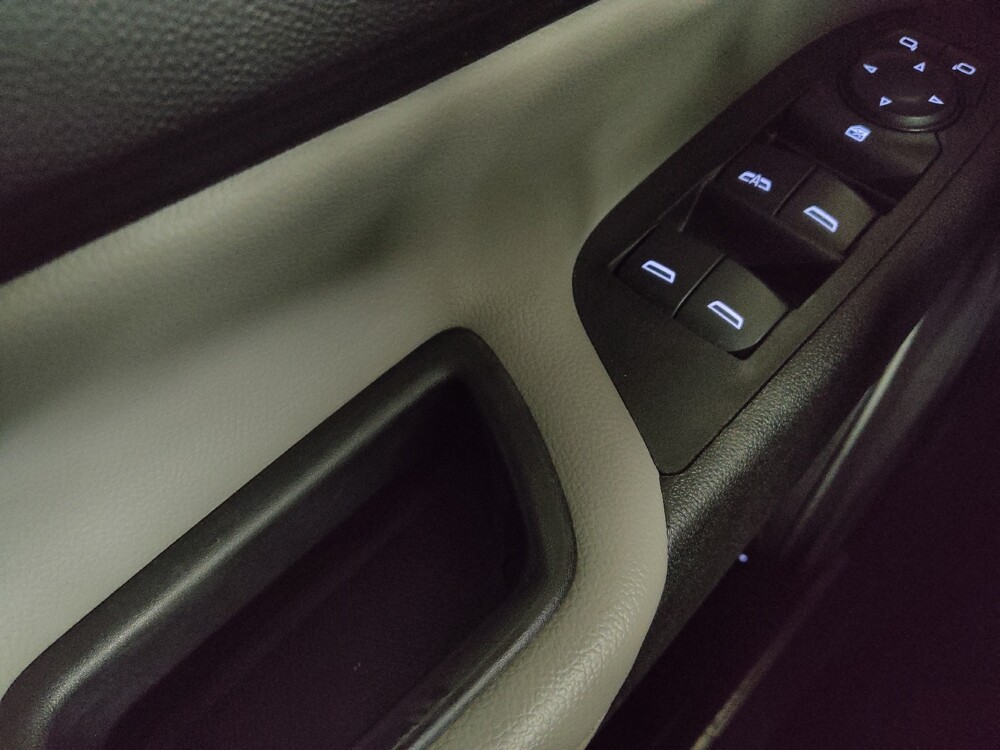 2019 Chevrolet Equinox in Pelham, AL 35124 - 18138405 27