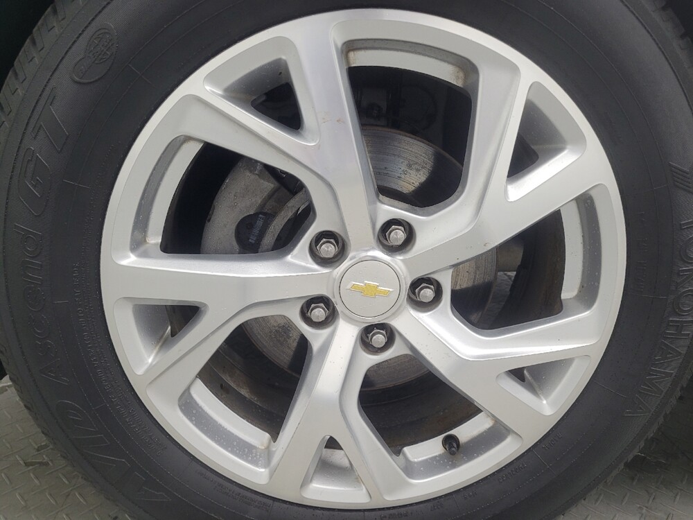 2019 Chevrolet Equinox in Pelham, AL 35124 - 18138405 31