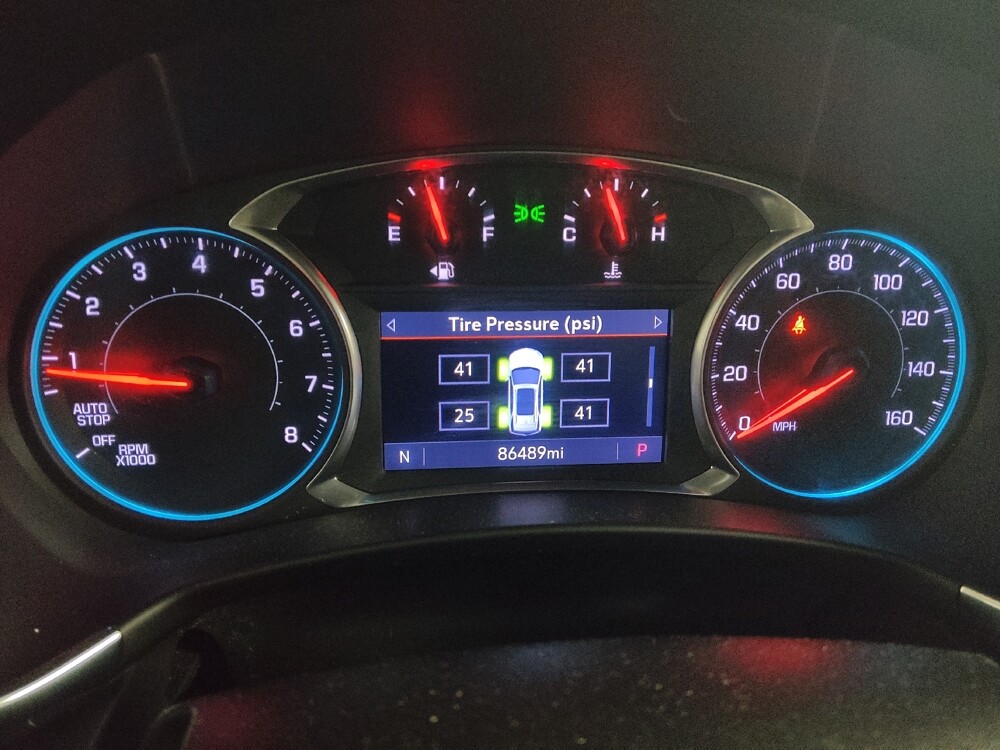 2019 Chevrolet Equinox in Pelham, AL 35124 - 18138405 23