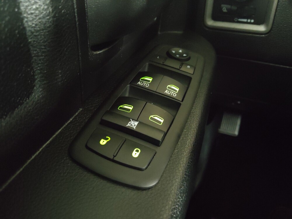 2014 RAM 1500 in Stone Mountain, GA 30083 - 18138407 27