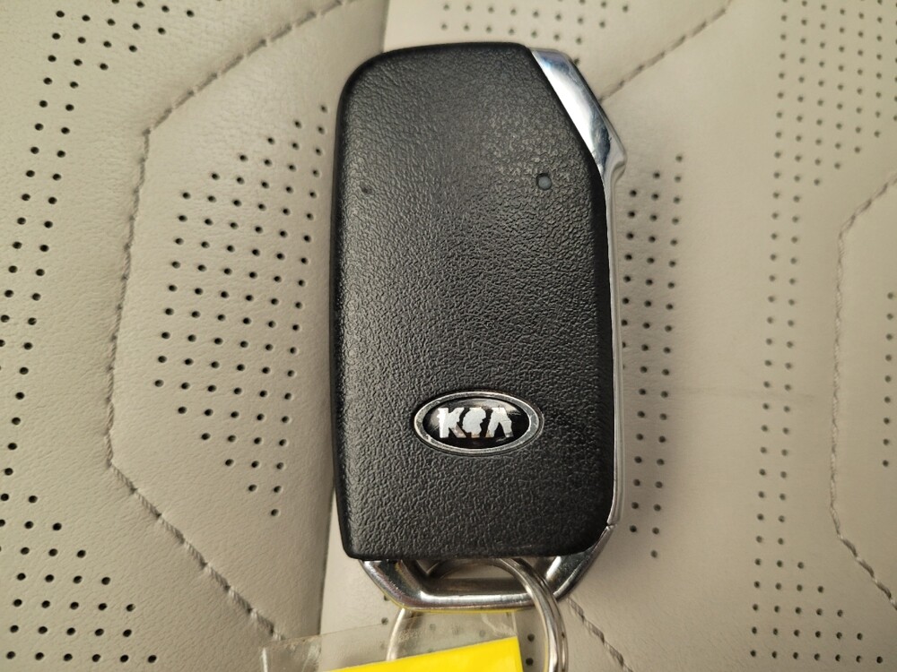 2020 Kia Telluride in Columbus, OH 43228 - 18138408 32