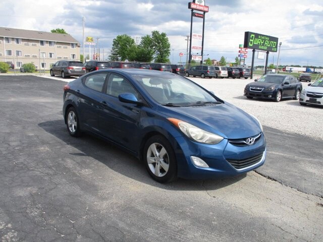 2013 Hyundai Elantra in Oak Grove, MO 64075 - 18138411 3