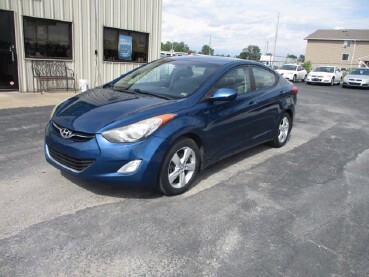 2013 Hyundai Elantra in Oak Grove, MO 64075