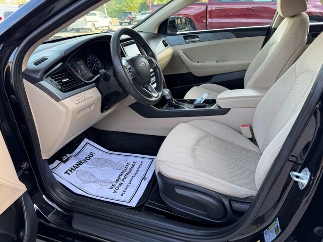 2019 Hyundai Sonata in Knoxville, TN 37920 - 18138412 12