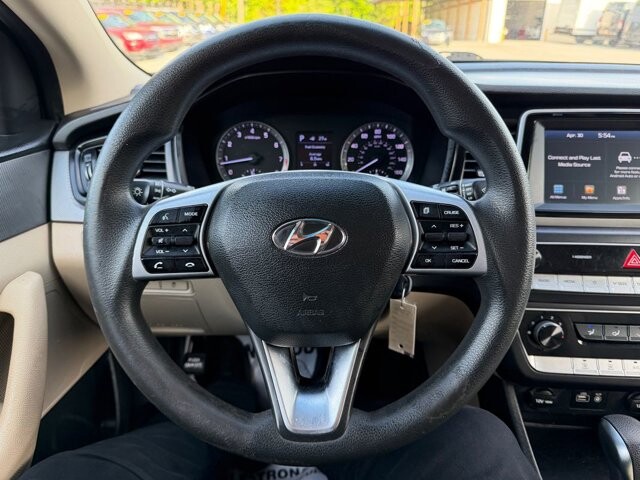 2019 Hyundai Sonata in Knoxville, TN 37920 - 18138412 18