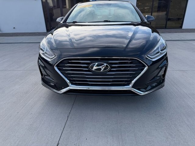 2019 Hyundai Sonata in Knoxville, TN 37920 - 18138412 6