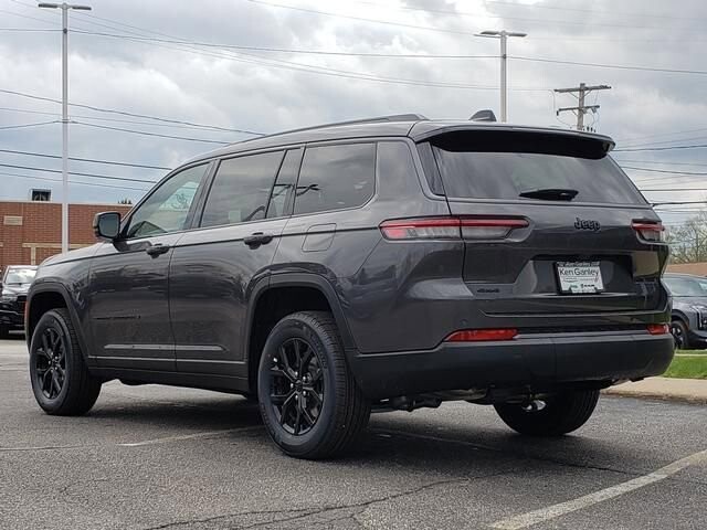 2026 Jeep Grand Cherokee L in Bedford, OH 44146 - 18138415 3