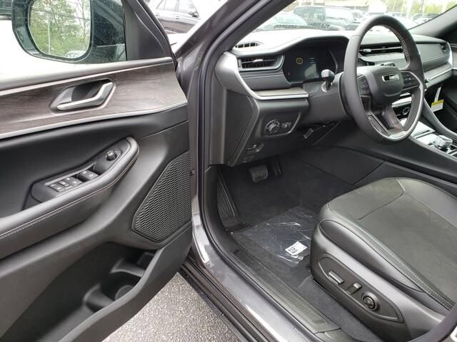 2026 Jeep Grand Cherokee L in Bedford, OH 44146 - 18138415 6