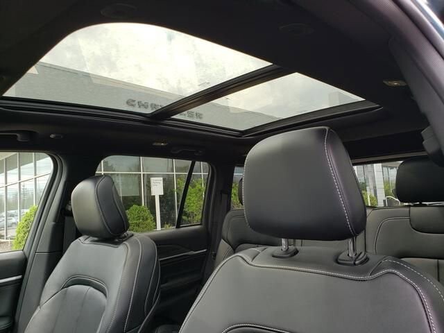 2026 Jeep Grand Cherokee in Bedford, OH 44146 - 18138416 7