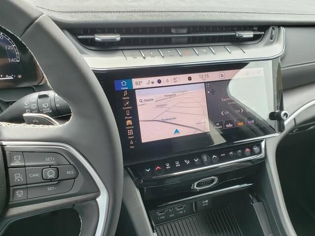 2026 Jeep Grand Cherokee in Bedford, OH 44146 - 18138416 11