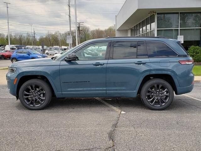 2026 Jeep Grand Cherokee in Bedford, OH 44146 - 18138416 2