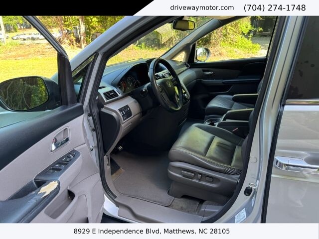 2015 Honda Odyssey in Matthews, NC 28105 - 18138419 5