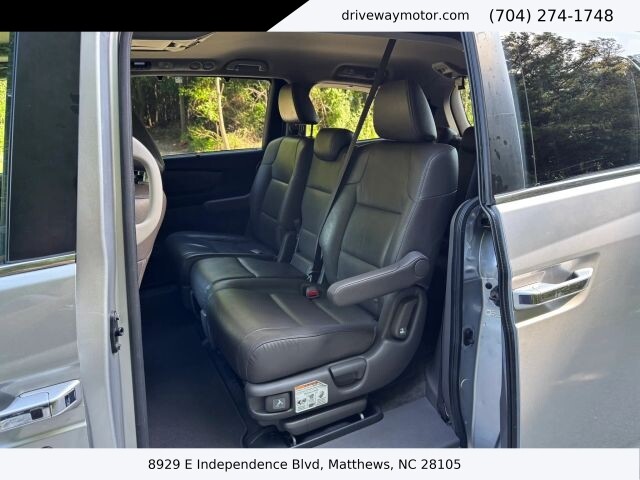2015 Honda Odyssey in Matthews, NC 28105 - 18138419 6