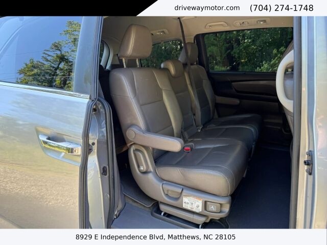 2015 Honda Odyssey in Matthews, NC 28105 - 18138419 8