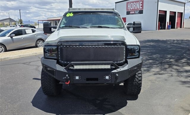 2006 Ford F250 in Mesa, AZ 85212 - 18138424 25
