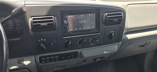 2006 Ford F250 in Mesa, AZ 85212 - 18138424 21