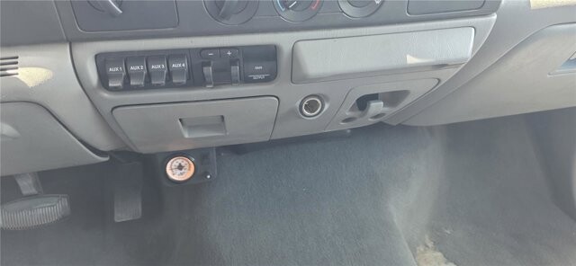 2006 Ford F250 in Mesa, AZ 85212 - 18138424 45