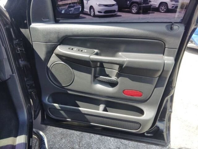 2004 Dodge Ram 1500 Truck in Greenville, SC 29607 - 18138428 15