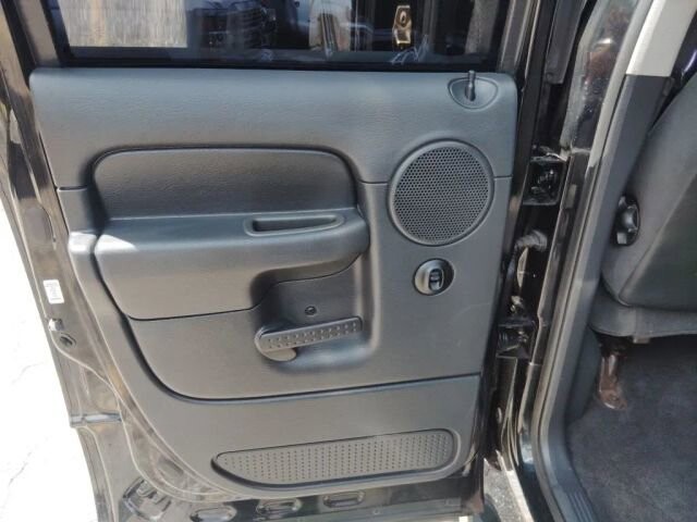 2004 Dodge Ram 1500 Truck in Greenville, SC 29607 - 18138428 20