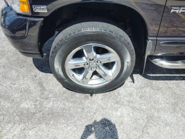 2004 Dodge Ram 1500 Truck in Greenville, SC 29607 - 18138428 11