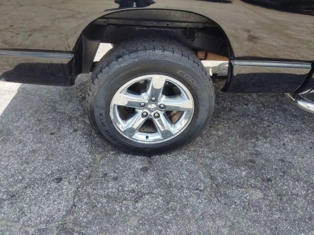 2004 Dodge Ram 1500 Truck in Greenville, SC 29607 - 18138428 13