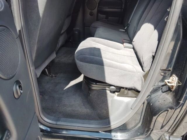 2004 Dodge Ram 1500 Truck in Greenville, SC 29607 - 18138428 21