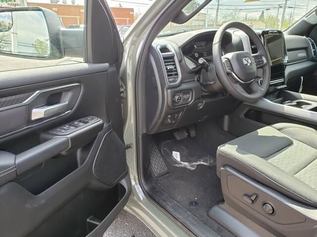 2026 RAM 1500 in Bedford, OH 44146 - 18138446 6