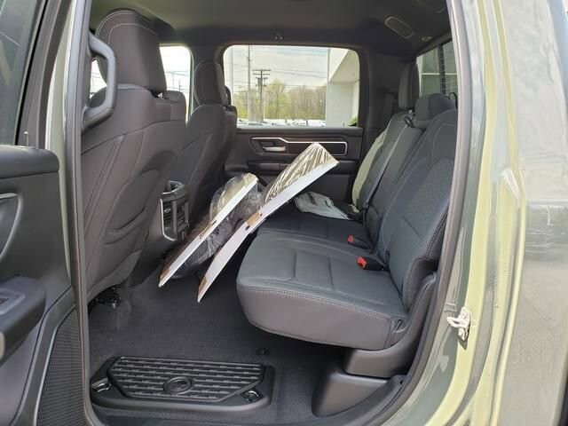 2026 RAM 1500 in Bedford, OH 44146 - 18138446 7