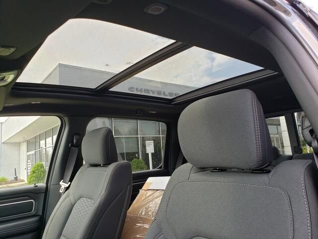 2026 RAM 1500 in Bedford, OH 44146 - 18138447 7