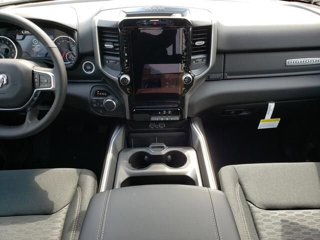 2026 RAM 1500 in Bedford, OH 44146 - 18138447 9