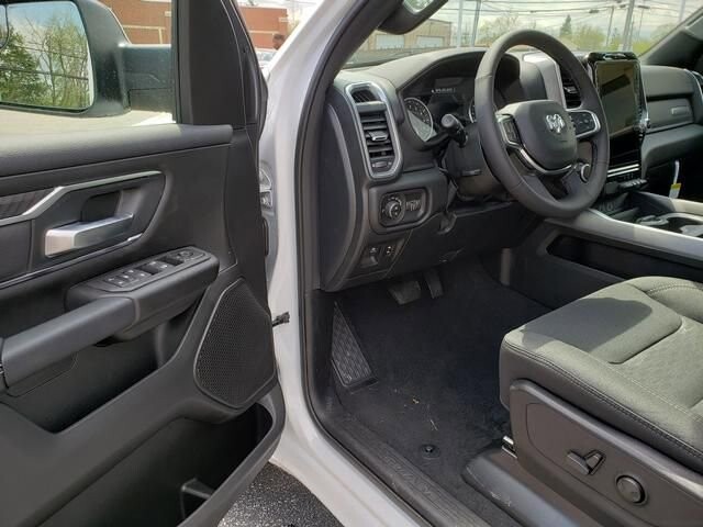 2026 RAM 1500 in Bedford, OH 44146 - 18138448 6