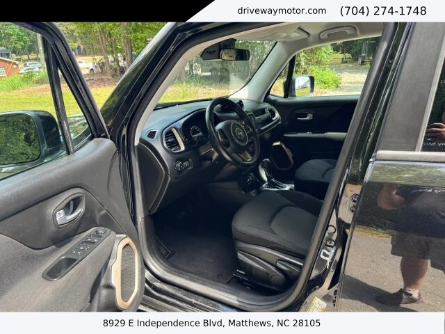 2017 Jeep Renegade in Matthews, NC 28105 - 18138450 5