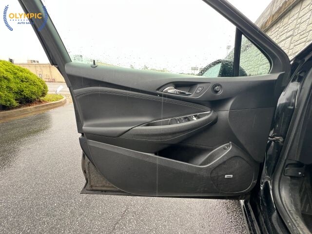 2017 Chevrolet Cruze in Decatur, GA 30032 - 18138451 46