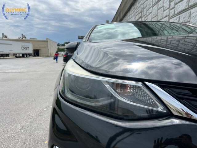 2017 Chevrolet Cruze in Decatur, GA 30032 - 18138451 15