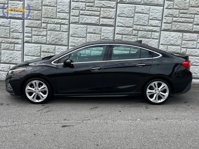 2017 Chevrolet Cruze in Decatur, GA 30032 - 18138451 7