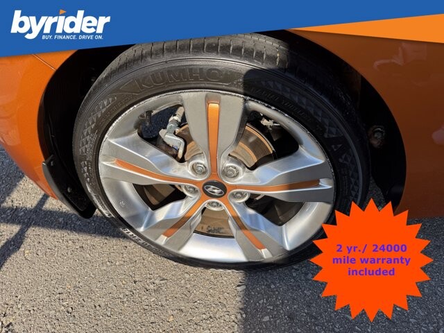 2013 Hyundai Veloster in Conway, AR 72032 - 18138465 4