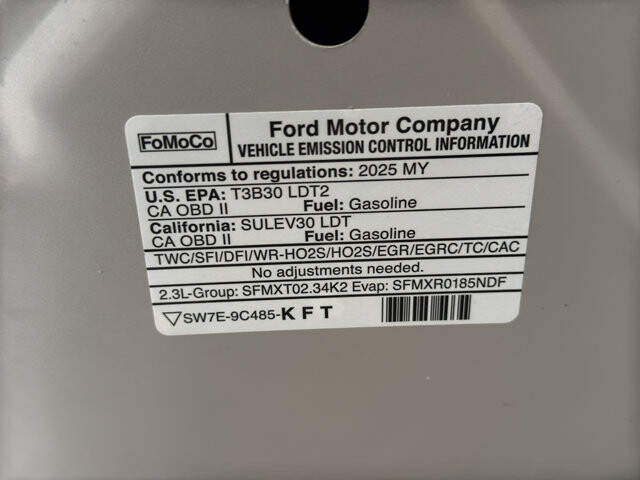 2025 Ford Explorer in Burlington, WI 53105 - 18138468 42