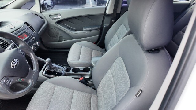 2017 Kia Forte in Dallas, TX 75228 - 18138474 9