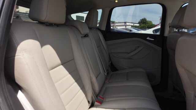 2016 Ford Escape in Dallas, TX 75228 - 18138478 17